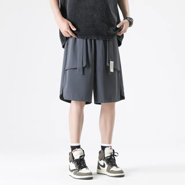 URBAN AUTHENTIC