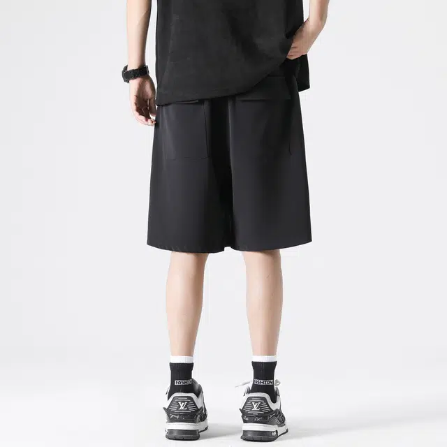 URBAN AUTHENTIC