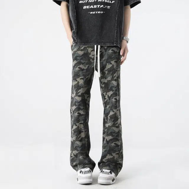 URBAN AUTHENTIC