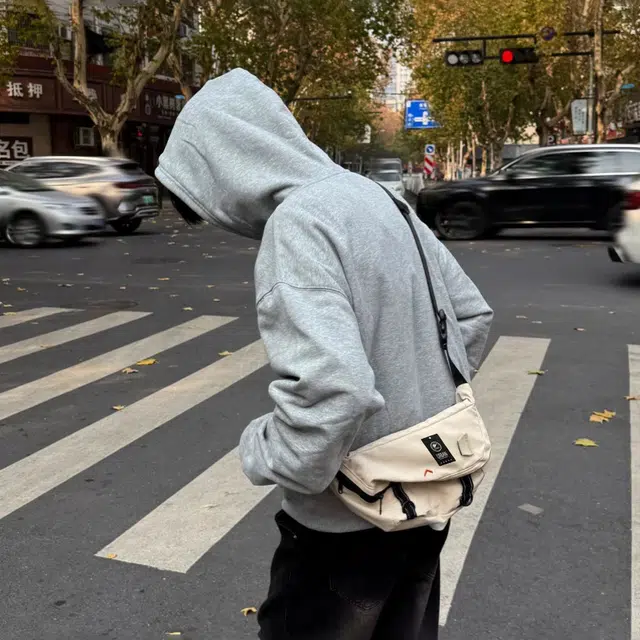 URBAN AUTHENTIC cleanfit