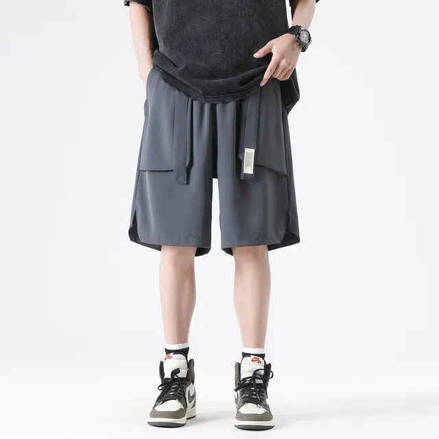 URBAN AUTHENTIC