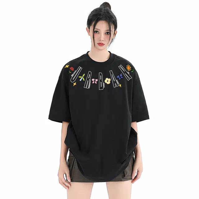 URBAN AUTHENTIC logoT