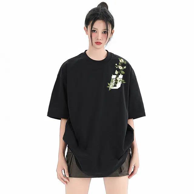 URBAN AUTHENTIC LogoT