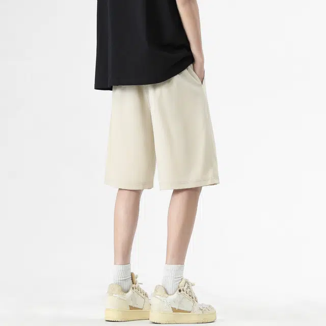 URBAN AUTHENTIC