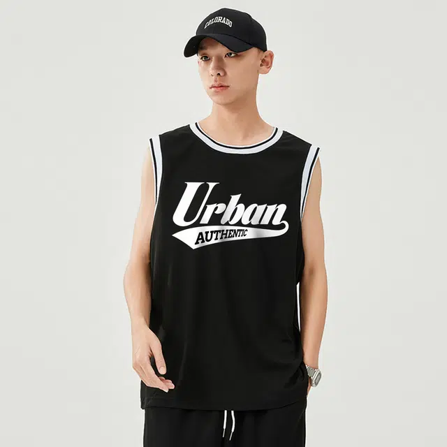 URBAN AUTHENTIC Logo