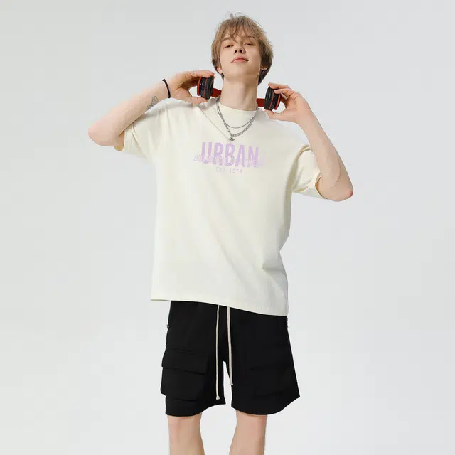 URBAN AUTHENTIC T