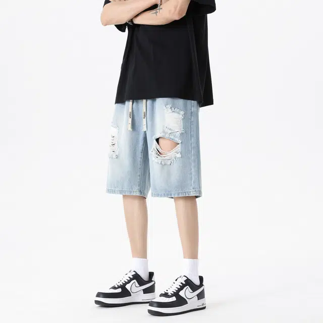 URBAN AUTHENTIC