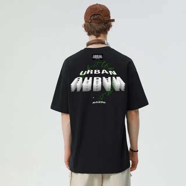 URBAN AUTHENTIC T