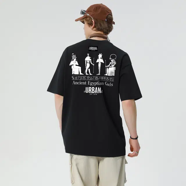 URBAN AUTHENTIC T