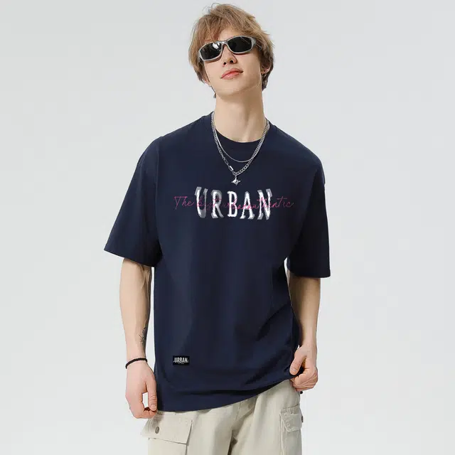 URBAN AUTHENTIC logoT