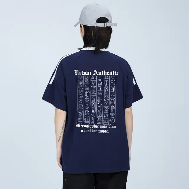 URBAN AUTHENTIC T