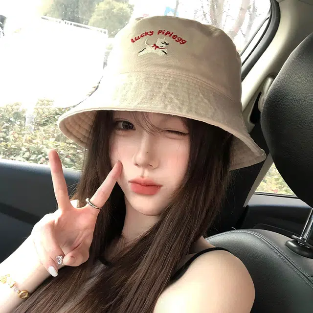 木林森 可爱小狗刺绣宽檐软顶户外出行遮阳运动风时尚潮流百搭大头围显脸小 棉 渔夫帽 男女同款情侣款