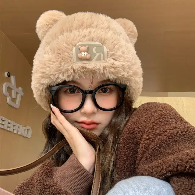 木林森 贴标字母立体小熊秋冬护耳帽子韩版百搭翻边毛绒甜美风冷帽保暖针织绒线帽 腈纶 绒线帽 女款