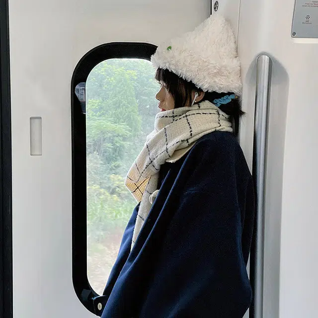 木林森 日系小清新温柔搭流保暖加厚学生高级感 绒线围巾 男女同款情侣款