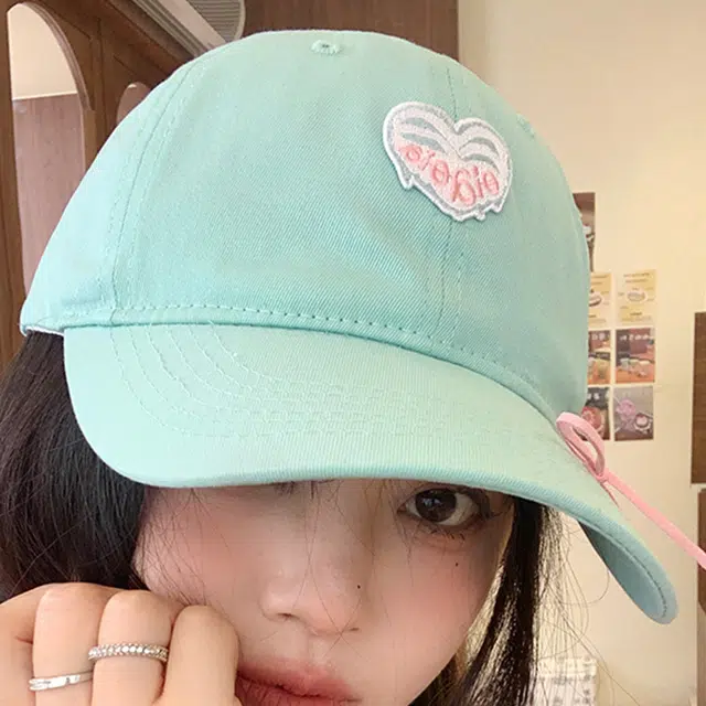 木林森 可爱小煤球爱心刺绣户外出行甜酷辣妹蝴蝶结软糯风时尚潮流百搭大头围显脸小防晒遮阳 棉 鸭舌帽 男女同款情侣款