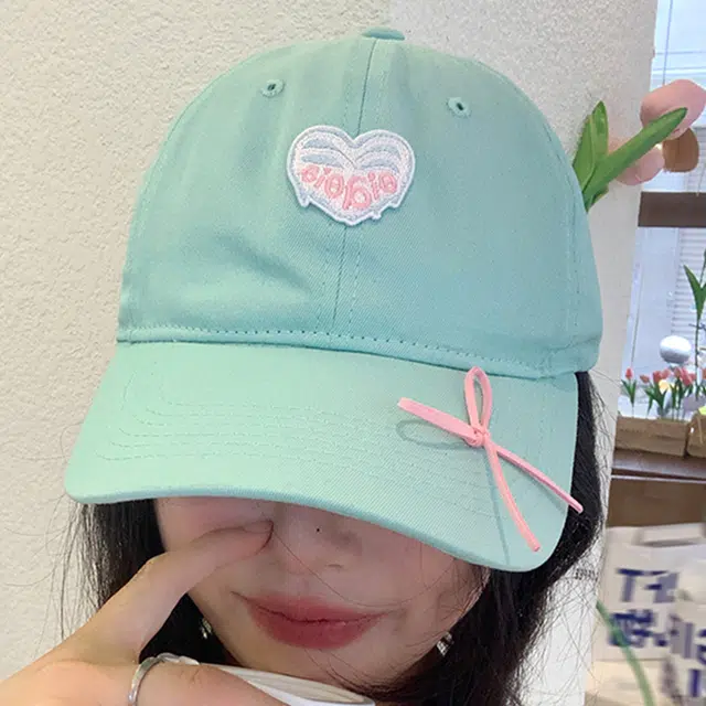 木林森 可爱小煤球爱心刺绣户外出行甜酷辣妹蝴蝶结软糯风时尚潮流百搭大头围显脸小防晒遮阳 棉 鸭舌帽 男女同款情侣款