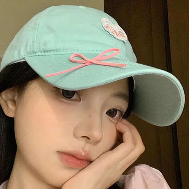 木林森 可爱小煤球爱心刺绣户外出行甜酷辣妹蝴蝶结软糯风时尚潮流百搭大头围显脸小防晒遮阳 棉 鸭舌帽 男女同款情侣款