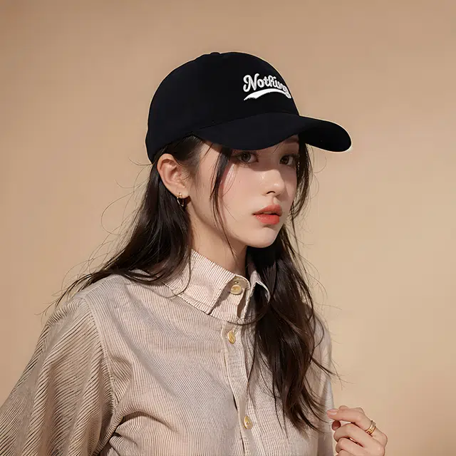 木林森 字母刺绣  休闲英文刺绣学院风大头围显脸小弯檐 聚酰胺纤维 鸭舌帽 男女同款情侣款