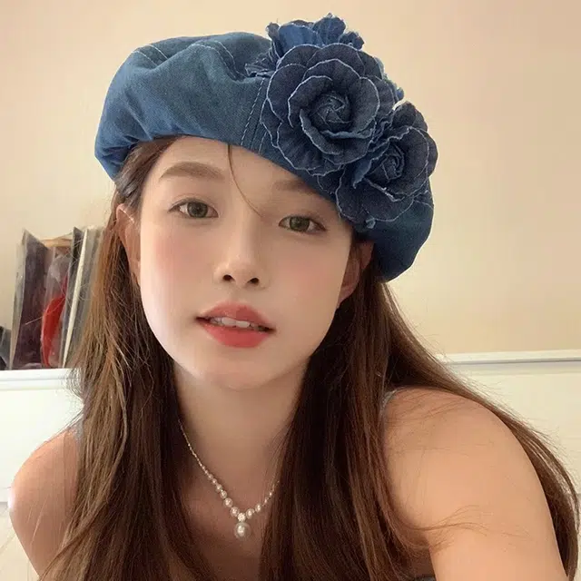 木林森 撞色牛仔蓝色山茶花时髦贝雷帽子女气质小众画家帽蓓蕾帽 女款闺蜜款
