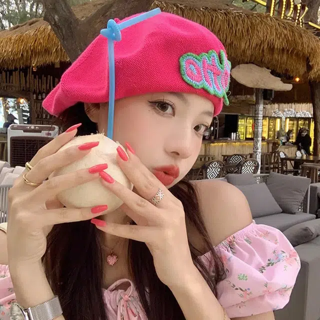 木林森 日系简约针织字母刺绣户外出行多巴胺风时尚潮流百搭显脸小画家 棉 贝雷帽 女款