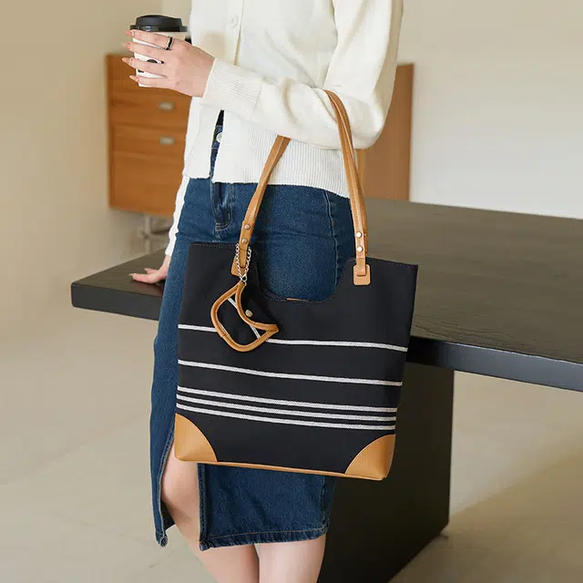 JOSINY Tote