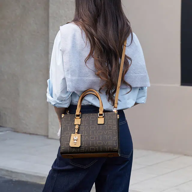 Tote