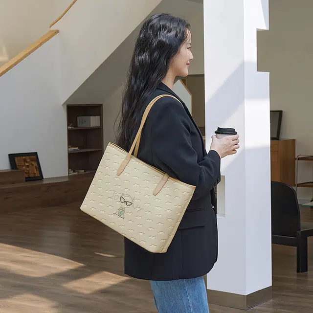 JOSINY Tote