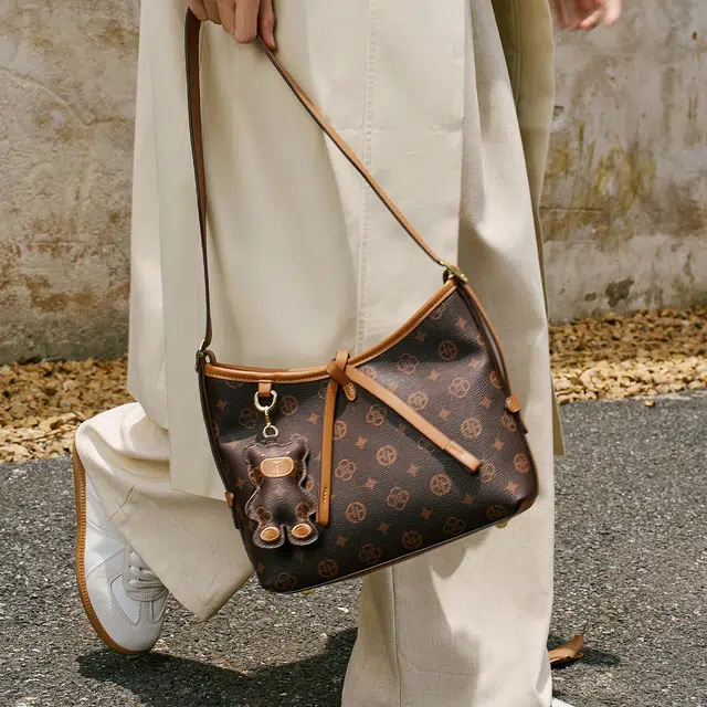AOKANG Tote