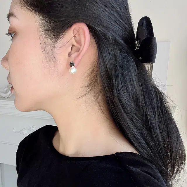石缘聚 几何曲面女甜美气质通勤 合金 耳钉 女款