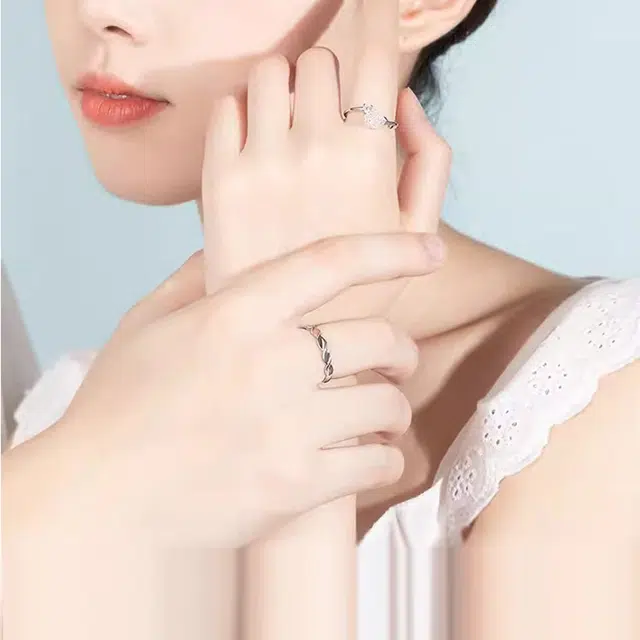 S925