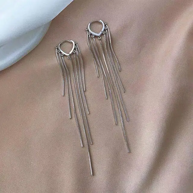 990