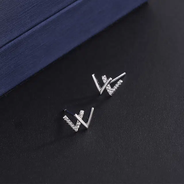 W ins S999