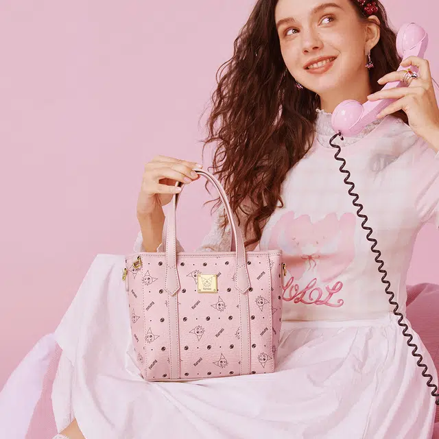 MESUCA X Sanrio PVC
