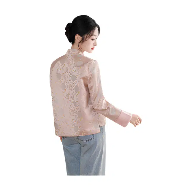 荟萃阁 新中式重工缎面提花盘扣立领长袖国风改良显瘦淑夹克 女款
