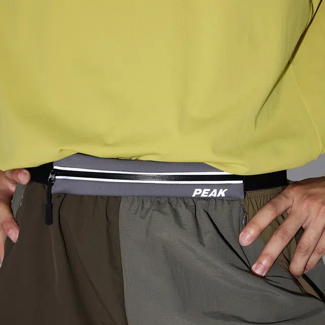 匹克 轻薄隐形腰带防水跑步装备 织物 腰包 男女同款情侣款 灰色