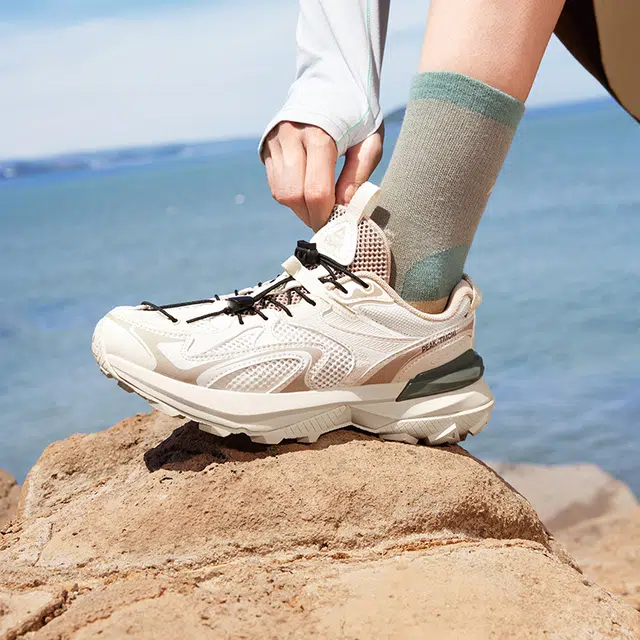 匹克 态极 百搭舒适 防滑耐磨透气 低帮 户外功能鞋 女款 粉色