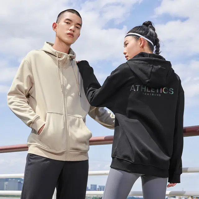 匹克 综合运动系列 加绒运动外套秋冬季连帽开衫卫衣休闲潮流跑步上装 男女同款 白浅卡其