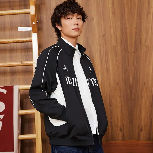 匹克 美式复古潮流经典撞色拼接城市机能风户外休闲运动开胸夹克外套 男女同款 黑色