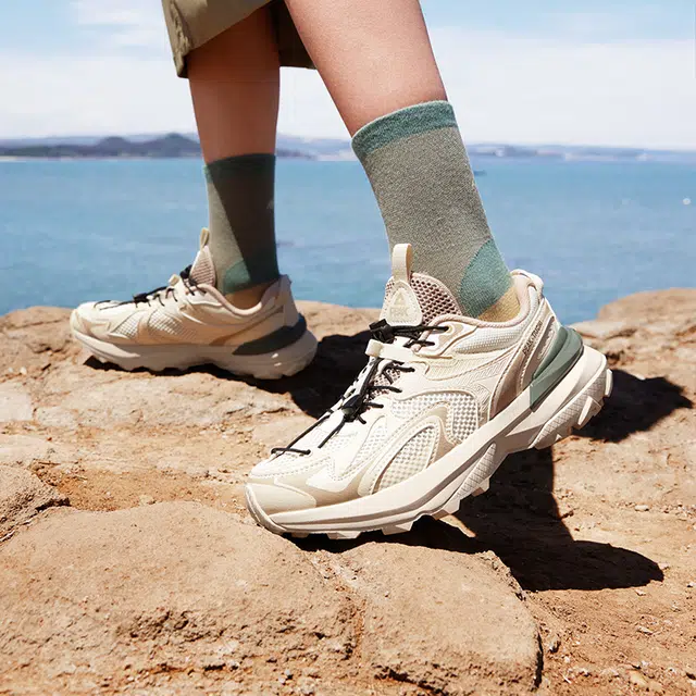 匹克 态极 百搭舒适 防滑耐磨透气 低帮 户外功能鞋 女款 粉色