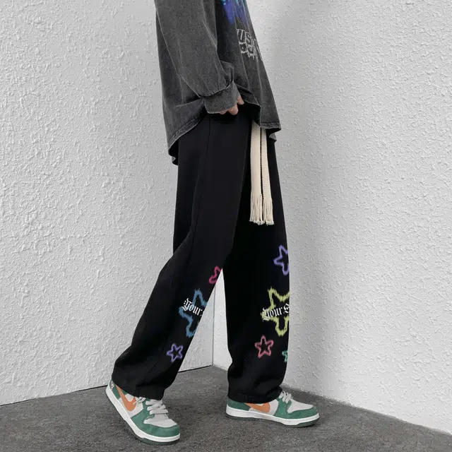 宜而爽 美式潮流学院风虚幻多巴胺渐变星星字母印花运动休闲高街日常宽松阔腿直筒显高垂感拖地松紧腰纯色系带篮球针织休闲裤 男女同款