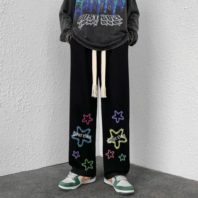 宜而爽 美式潮流学院风虚幻多巴胺渐变星星字母印花运动休闲高街日常宽松阔腿直筒显高垂感拖地松紧腰纯色系带篮球针织休闲裤 男女同款