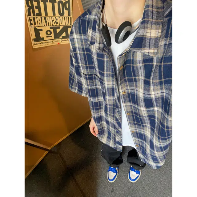 宜而爽 美式潮流复古时尚条纹格子磨毛设计日常简约基础宽松舒适直筒翻领纽扣小衫百搭休闲短袖衬衫 男女同款