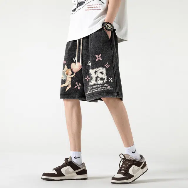 宜而爽 美式复古高街创意爱神天使图案撞色十字星字母印花宽松直筒系带中腰舒适运动五分水洗做旧百搭通勤休闲短裤 男女同款