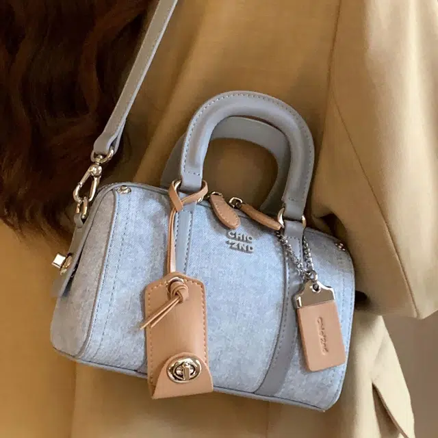 DCLOUD Boston Bag Glacier Blue