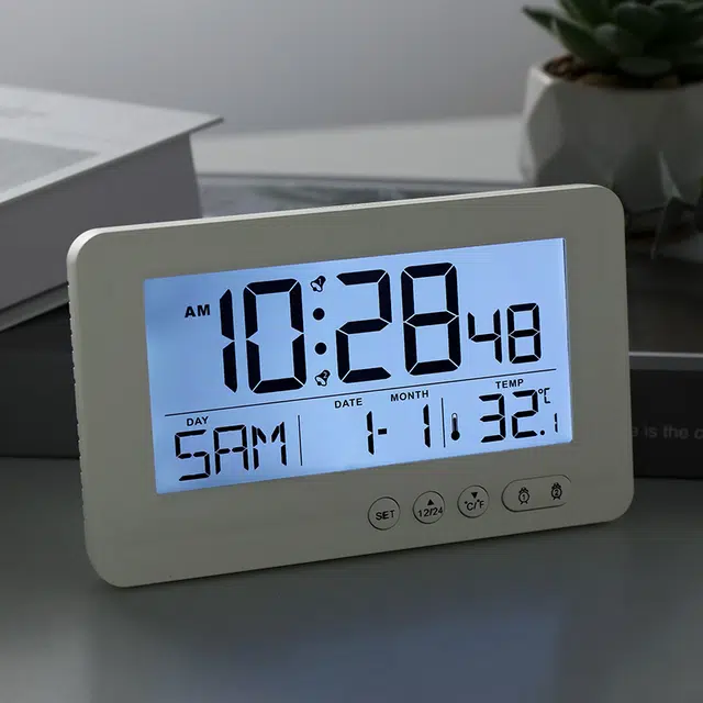 HENSE LCD ABS HA8338