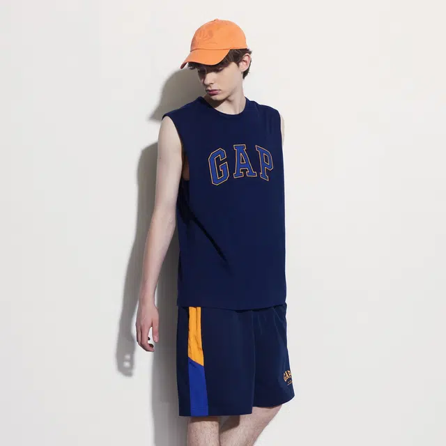 GAP Sleeveless Logo Tank White