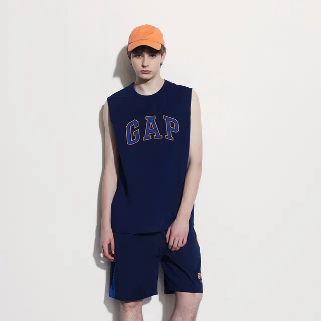 GAP Sleeveless Logo Tank White