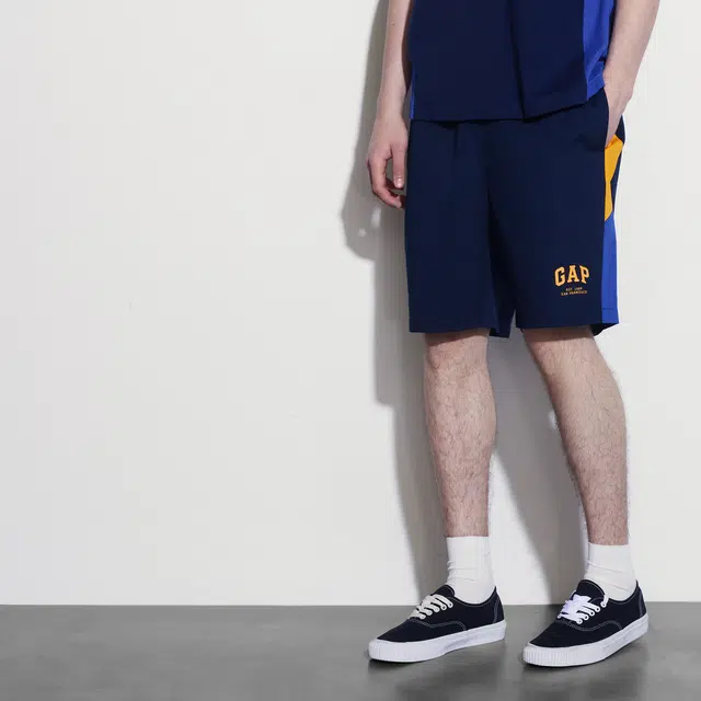 GAP LOGO