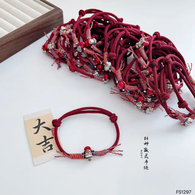 银之岚 滴胶财神藏式调节 国潮小众轻奢好运 足银 手链 男女同款情侣款