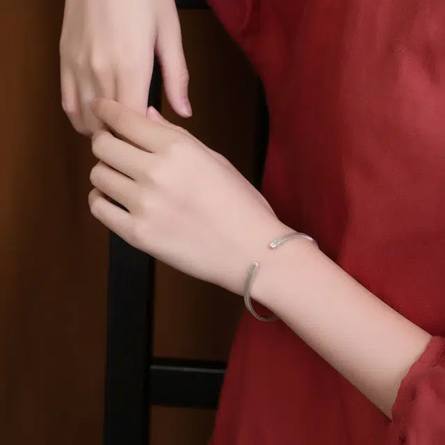 S999